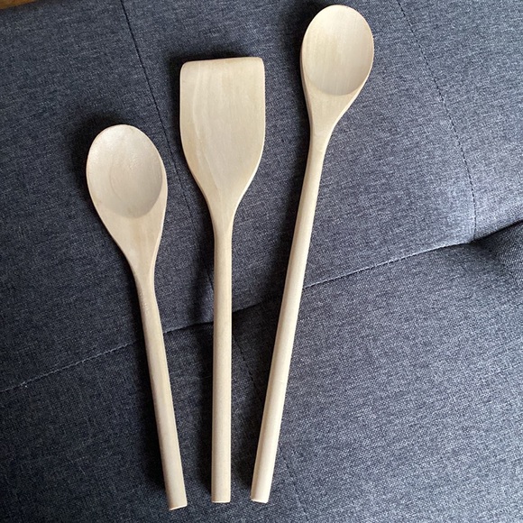 Handcrafted woodburned Hibiscus tropical flower wooden spoon set - Picture 5 of 5